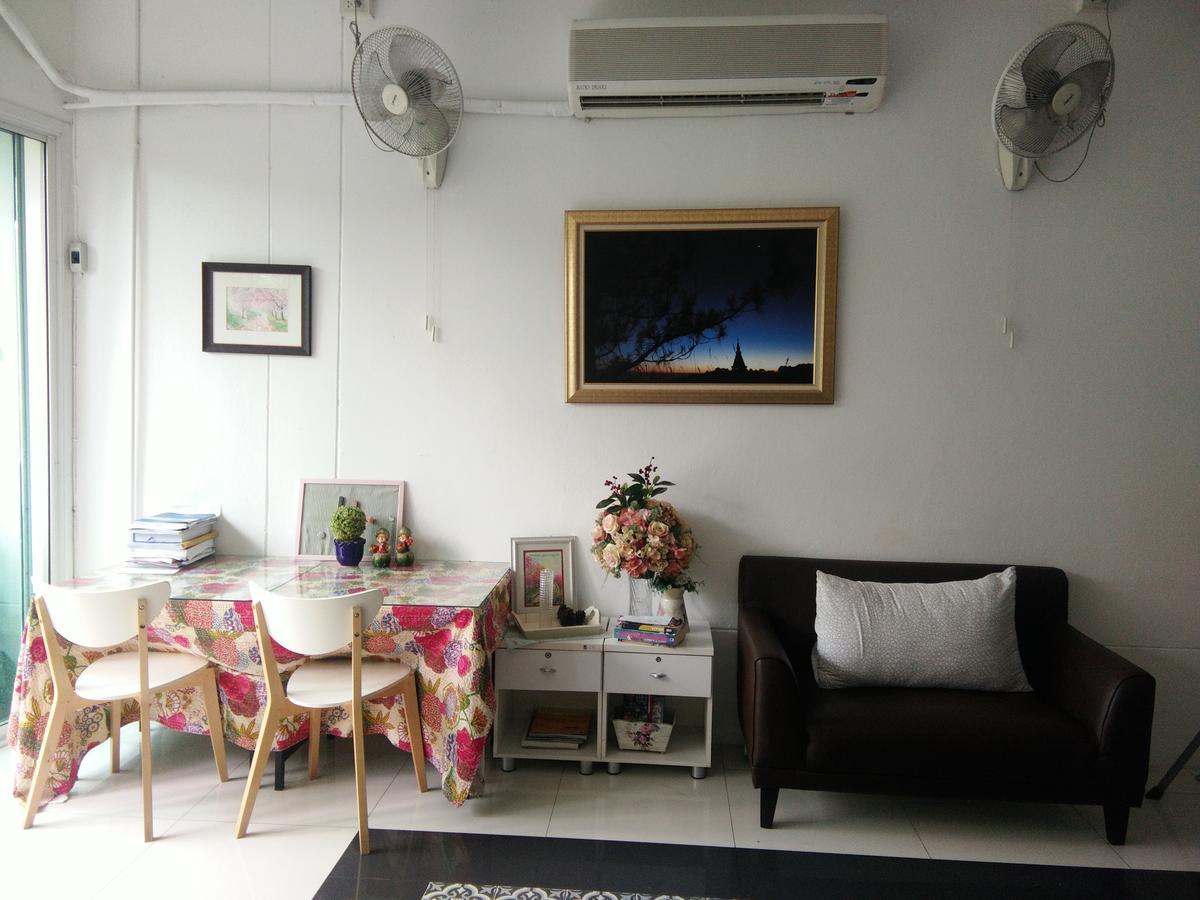 Bed and Breakfast The Grace House Chiangmai Чиангмай Экстерьер фото